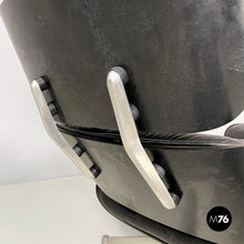 将图片加载到图库查看器,Black leather armchair and pouf 670 671 by Charles and Ray Eames for ICF, 1970s