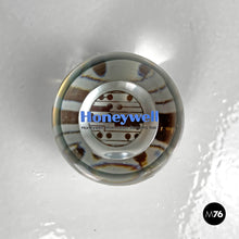 画像をギャラリービューアに読み込む, Paperweight by V. Nason & C. in transparent Murano glass, 1990s