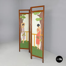 画像をギャラリービューアに読み込む, Three-door wooden screen with paintings, early 1900s