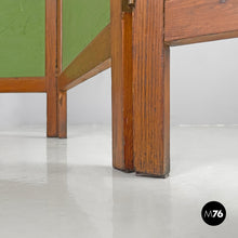 画像をギャラリービューアに読み込む, Three-door wooden screen with paintings, early 1900s