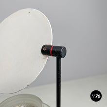 画像をギャラリービューアに読み込む, Metal table lamp with directional light, 1980s