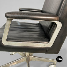 Load image into Gallery viewer, Armchair by Osvaldo Borsani for Tecno, 1970s