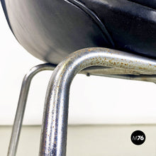 将图片加载到图库查看器,Black faux leather and steel armchair by Cassina, 1960s