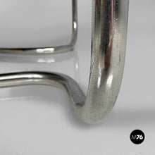 将图片加载到图库查看器,Armchair in chromed steel and leather, 1970s