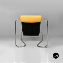 将图片加载到图库查看器,Armchair in chromed steel and leather, 1970s