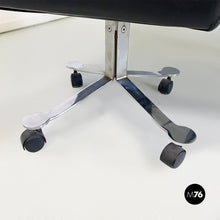 画像をギャラリービューアに読み込む, Leather and steel armchairs on wheels by Saporiti Italia, 1970s