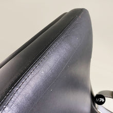 画像をギャラリービューアに読み込む, Leather and steel armchairs on wheels by Saporiti Italia, 1970s