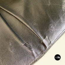 画像をギャラリービューアに読み込む, Leather and steel armchairs on wheels by Saporiti Italia, 1970s