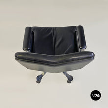 画像をギャラリービューアに読み込む, Leather and steel armchairs on wheels by Saporiti Italia, 1970s