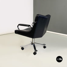 画像をギャラリービューアに読み込む, Leather and steel armchairs on wheels by Saporiti Italia, 1970s