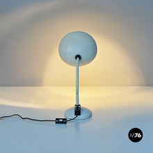画像をギャラリービューアに読み込む, White metal table lamp, 1970s
