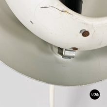 画像をギャラリービューアに読み込む, White metal table lamp, 1970s