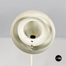 画像をギャラリービューアに読み込む, White metal table lamp, 1970s