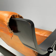 Load image into Gallery viewer, Armchair Woodline by Marco Zanuso for Arflex in black wood and brown leather, 1970s
