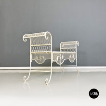 将图片加载到图库查看器,Classic white iron outdoor bench, 1960s