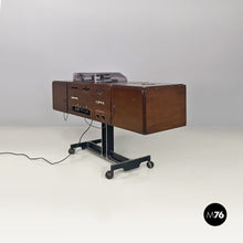 画像をギャラリービューアに読み込む, Radiophonograph RR126 and record player by Achille and Pier Giacomo Castiglioni for Brionvega, 1960s