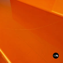 画像をギャラリービューアに読み込む, Orange plastic shelves by Marcello Siard for Kartell, 1970s