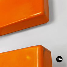 画像をギャラリービューアに読み込む, Orange plastic shelves by Marcello Siard for Kartell, 1970s