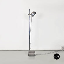 画像をギャラリービューアに読み込む, German bauhaus style metal floor lamp by Hanau, 1930s