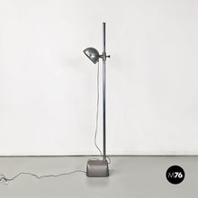 画像をギャラリービューアに読み込む, German bauhaus style metal floor lamp by Hanau, 1930s