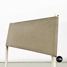 画像をギャラリービューアに読み込む, White metal and grey leather Spaghetti chair by Giandomenico Belotti for Alias, 1979