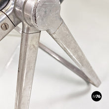 画像をギャラリービューアに読み込む, Steel and leather Plona armchairs by Giancarlo Piretti for Anonima Castelli, 1970s