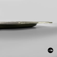 Load image into Gallery viewer, Metal tray, 1940s