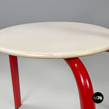 画像をギャラリービューアに読み込む, Red and white metal chair, 1980s