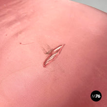 Charger l'image dans la galerie, Chaise longue in pink satin and golden wood, 1800s