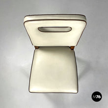 画像をギャラリービューアに読み込む, White leather and wood chairs by Giovanni Gariboldi, 1940s