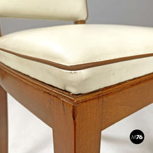 画像をギャラリービューアに読み込む, White leather and wood chairs by Giovanni Gariboldi, 1940s