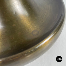 画像をギャラリービューアに読み込む, Coffee table in brass and glass by Luciano Frigerio for Frigerio, 1980s