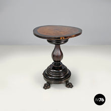 画像をギャラリービューアに読み込む, Wooden coffee table with chessboard decorations, early 1900s