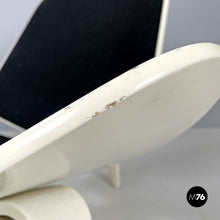 画像をギャラリービューアに読み込む, Shell armchair CH07 by Hans Wegner for Carl Hansen & Søn, 2000s