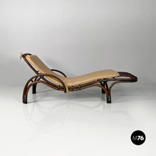 Charger l'image dans la galerie, Rattan chaise longue, 1980s