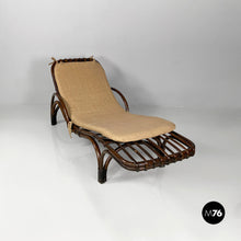 Charger l'image dans la galerie, Rattan chaise longue, 1980s