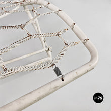Carica l'immagine nel visualizzatore di Gallery, White iron garden deck-chair or chaise longue, 1960s