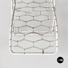Carica l'immagine nel visualizzatore di Gallery, White iron garden deck-chair or chaise longue, 1960s