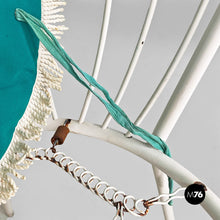 画像をギャラリービューアに読み込む, White wrought iron garden chairs with green pillows, 1960s