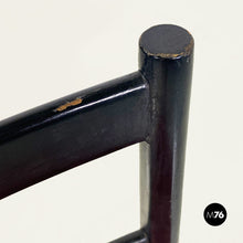 画像をギャラリービューアに読み込む, Black wood and red fabric Leggera chair by Gio Ponti for Cassina, 1951