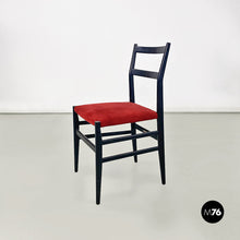 画像をギャラリービューアに読み込む, Black wood and red fabric Leggera chair by Gio Ponti for Cassina, 1951