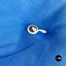 画像をギャラリービューアに読み込む, White iron garden chairs with blue pillow, 1960s