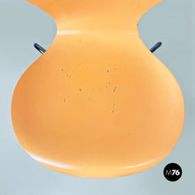 画像をギャラリービューアに読み込む, Danish Chairs serie 7 by Arne Jacobsen for Fritz Hansen, 1999