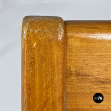 画像をギャラリービューアに読み込む, Wooden Milano chairs by Aldo Rossi for Molteni, 1987
