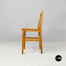 画像をギャラリービューアに読み込む, Wooden Milano chairs by Aldo Rossi for Molteni, 1987