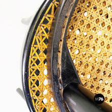 Load image into Gallery viewer, Beech and Vienna straw N.18 chairs by Michael Thonet for Herbatschek, 1960s