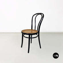 Load image into Gallery viewer, Beech and Vienna straw N.18 chairs by Michael Thonet for Herbatschek, 1960s