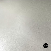 画像をギャラリービューアに読み込む, White leather and wood chair by Giovanni Gariboldi, 1940s