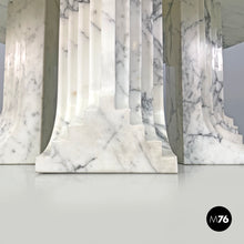 画像をギャラリービューアに読み込む, Round marble dining table Samo by Carlo Scarpa for Simon Gavina, 1970s