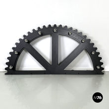 画像をギャラリービューアに読み込む, Glitter gray semicircle illuminated prop, 2020s